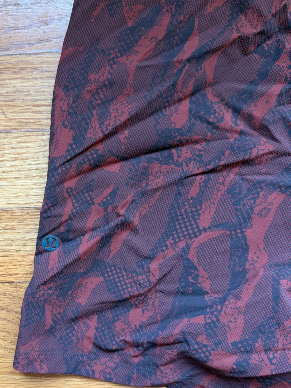 lululemon athletica Men's Rust Red and Black Patterned Athletic Shorts